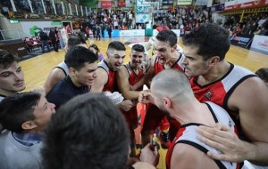 San Martín lo ganó en el final y habrá quinto juego en Córdoba