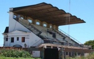 La Municipalidad y Lotería deberán indemnizar al Jockey Club