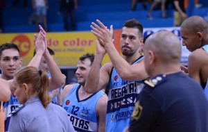 Regatas volvió al triunfo frente a La Unión