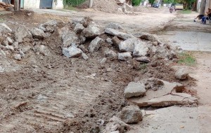 Una calle de la ciudad de Corrientes está cortada hace más de un año
