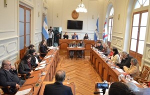 Sobre tablas, aprobaron la primera lectura del aumento del boleto