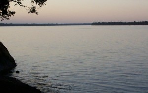 Crecida del Río Uruguay: evacuados en Santo Tomé y alerta en Paso de los Libres