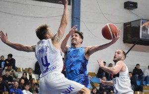 Regatas ganó y se metió en playoffs