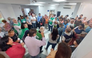 Tras los reclamos, reincorporaron a dos trabajadoras del PAMI