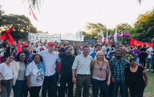 Llamando a terminar con 25 años de gobiernos radicales, se lanzó un nuevo frente político