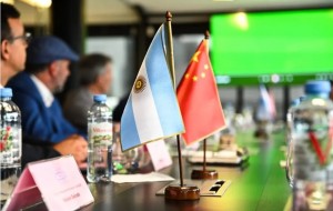 San Vicente cerró acuerdo con China para desarrollar industria electromotriz junto al Grupo CEDA