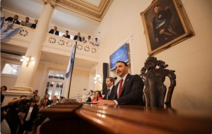 Orden fiscal y crisis social: la tensión del modelo Valdés para Corrientes