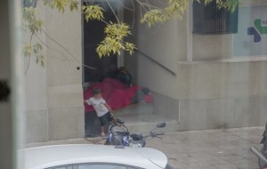 La pobreza baja en los números, pero la calle no miente