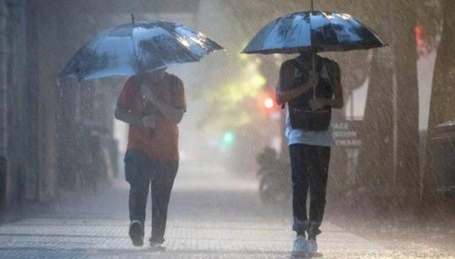 Lluvias extremas golpearon capital e interior correntino