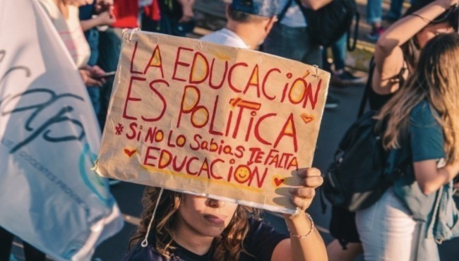 Docentes de la UNNE convocan a marchar en defensa de la universidad pública